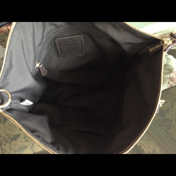 Authentic Coach tote - Picture 5 of 5